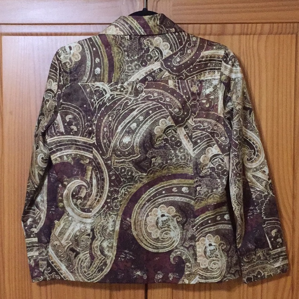 Jacket - Picture 2 of 5